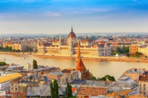 cash and atms in hungary
