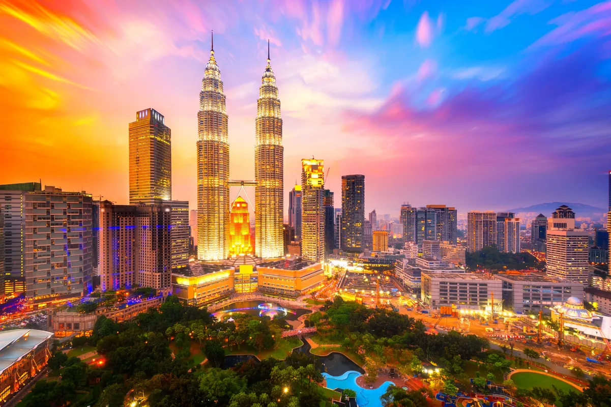 cash currency exchange atms in malaysia